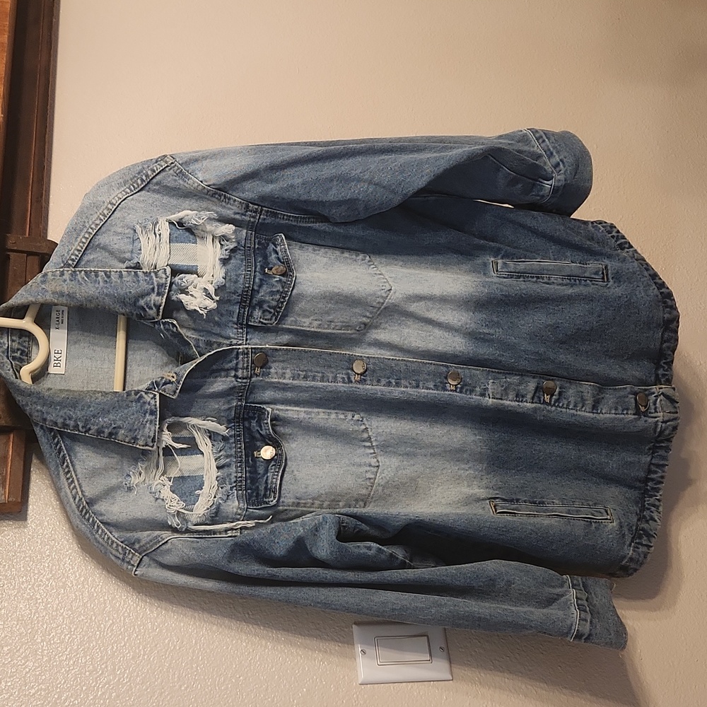 Bke by Buckle Destructed Denium Jacket